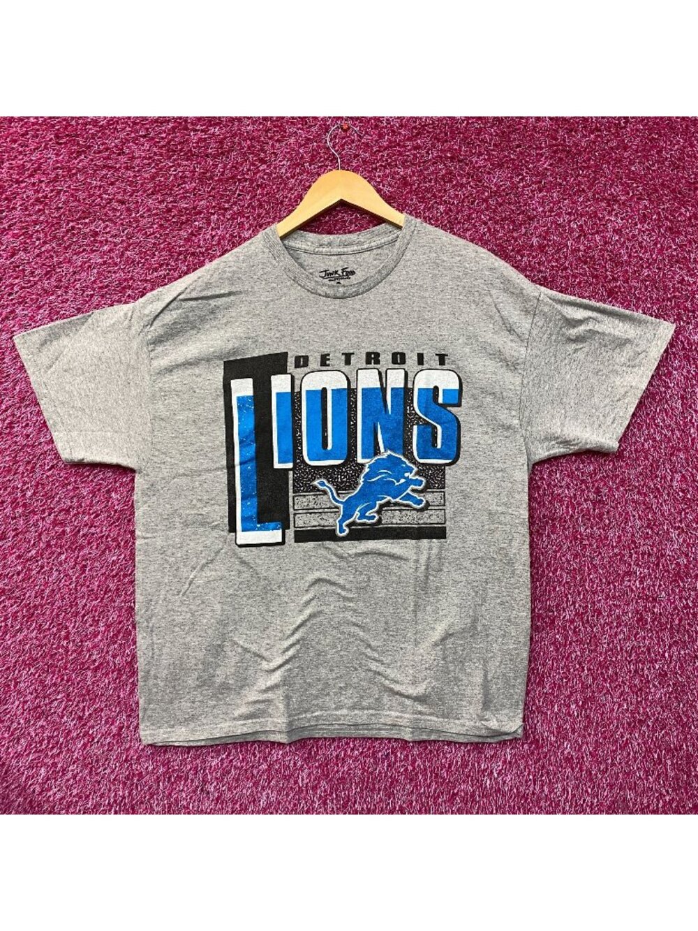 Junk Food Clothing Detroit Lions Complete T-Shirt Large